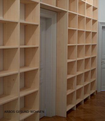 Bücherregal